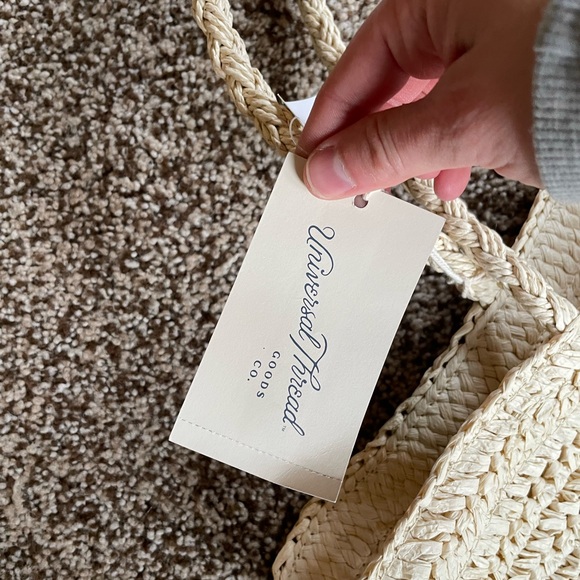 Universal Thread Beach tote - Picture 2 of 4